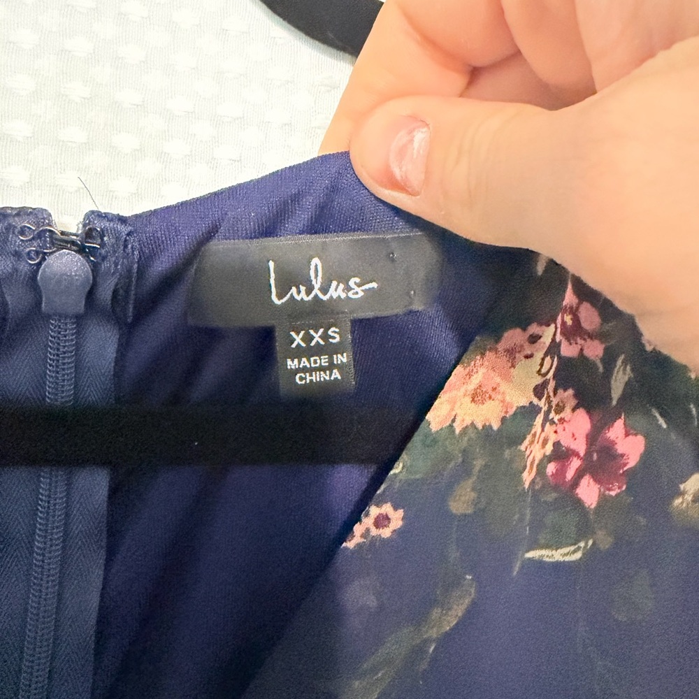 Lulus Always Yours Navy Floral Chiffon Skater Dress Long Sleeve XXS V-Neck Mini - Picture 7 of 7